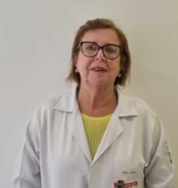 Dra. Valeria Moises