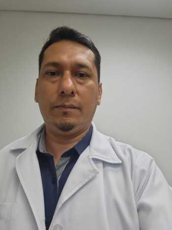 Dr. Marco Antonio Manjhon Soliz