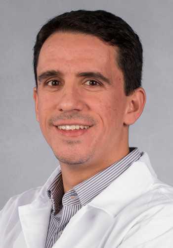 Dr. Renner Lariucci