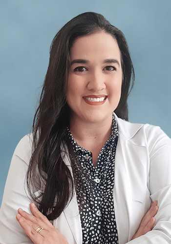 Dra. Amanda Monteiro Lobato