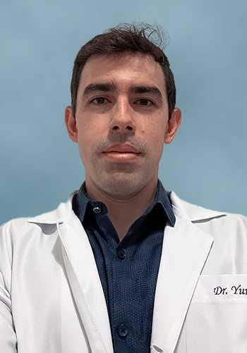 Dr. Yuri Rosado Cure De Medeiros