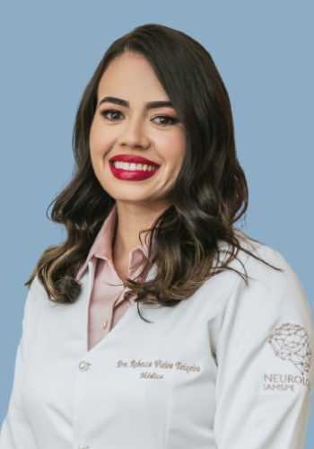 Dra. Rebecca Vieira Teixeira