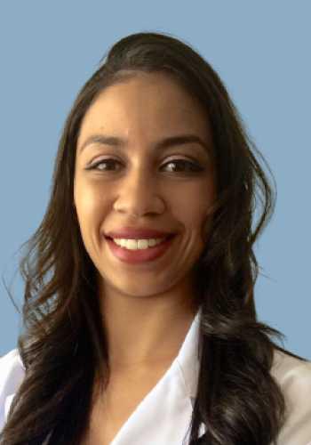 Dra. Cassia Pereira Leite