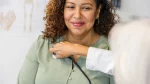 dr.consulta - mulher em acompanhamento médico com cardiologista, sendo atendida por uma médica em um consultório