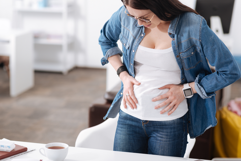 Como saber se tenho uma distensão abdominal?