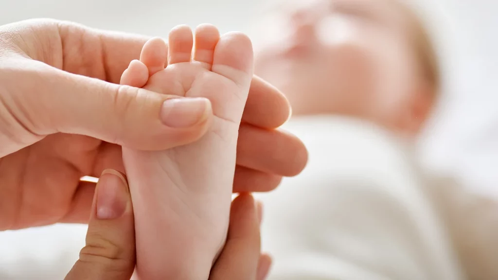 dr.consulta - teste do pezinho, mais do que um direito, é uma prova de amor e cuidado que toda mãe precisa ter com seu bebê