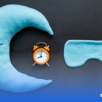 dr.consulta - imagem mostra almoda de luz, um relógio e uma máscara de dormir — objetos que remetem ao ciclo circadiano