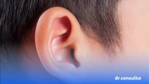 Entenda as causas de secreção no ouvido de crianças