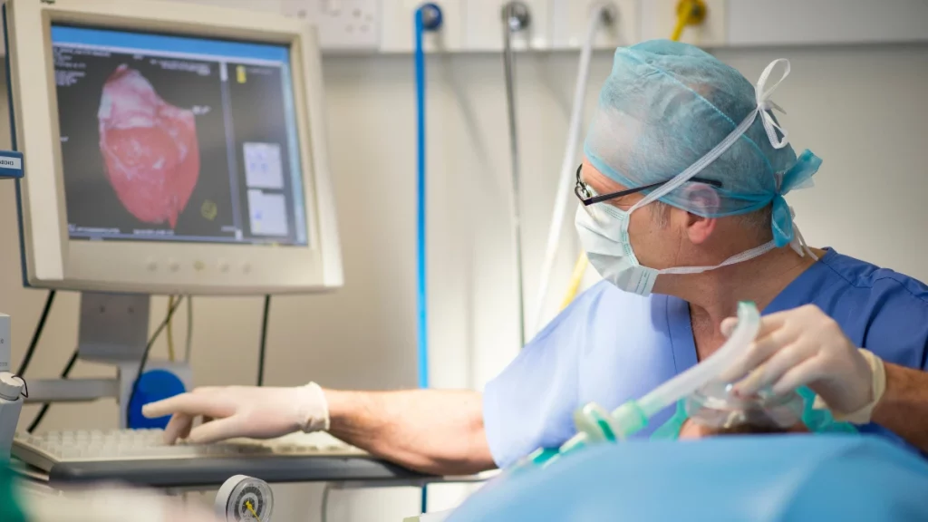 Para que serve a cirurgia de ponte de safena?